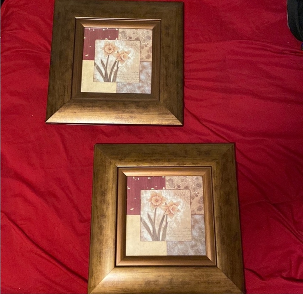Kirkland 2 walll decor frame 12 x 12